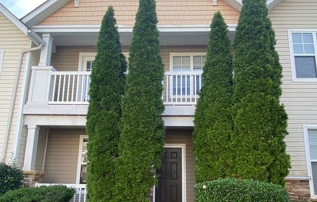 Ballantyne Beauty for Immediate Lease!