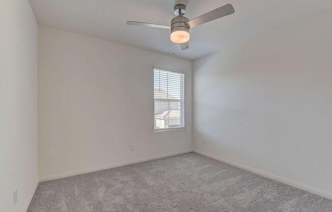 3 beds, 2.5 baths, $2,300, Unit 1