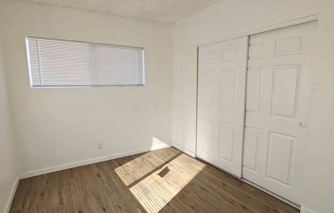 2 beds, 1 bath, 900 sqft, $1,900, Unit Unit 2