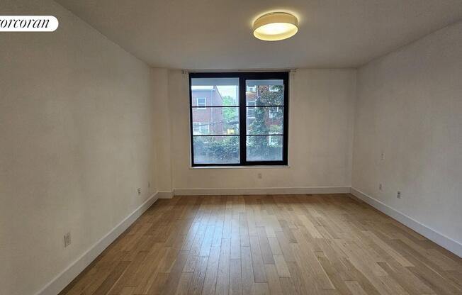 264 WEBSTER AVE