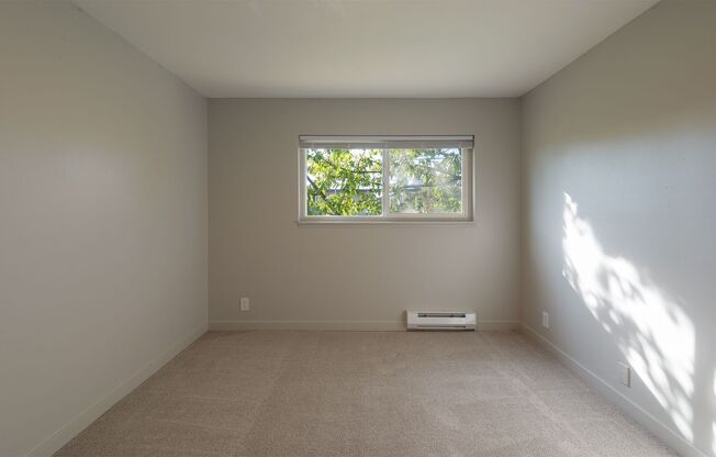 2 beds, 1.5 baths, 800 sqft, $2,445, Unit 303