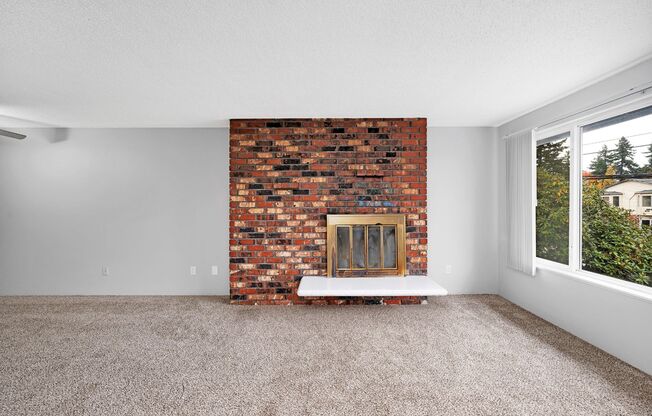 2 beds, 1 bath, 900 sqft, $1,395, Unit A7