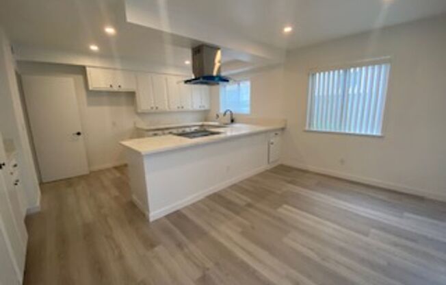 503 Fairview