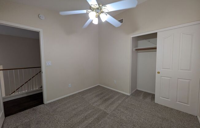 4 beds, 2.5 baths, $2,400