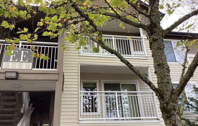 Front 9 Condo - Mukilteo!