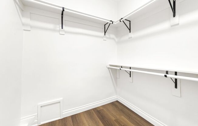 Studio, 1 bath, 540 sqft, $2,000, Unit 409