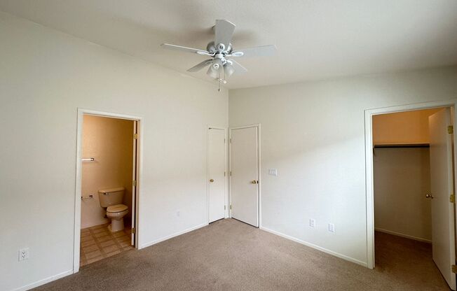 2 beds, 2.5 baths, $1,595, Unit UNIT 102