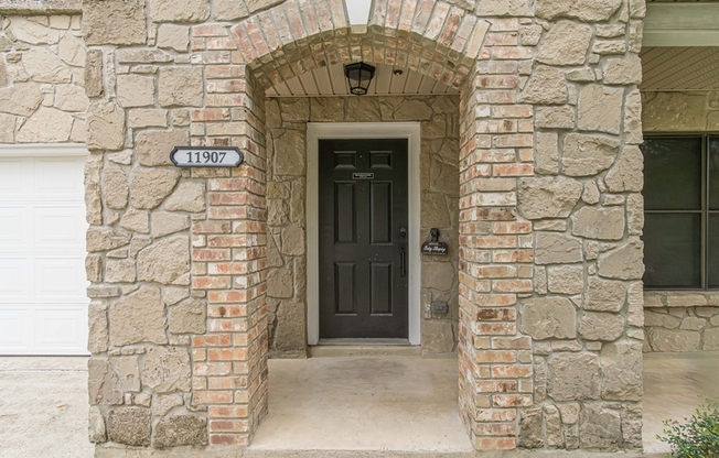 11907 ALTAMONTE OAKS