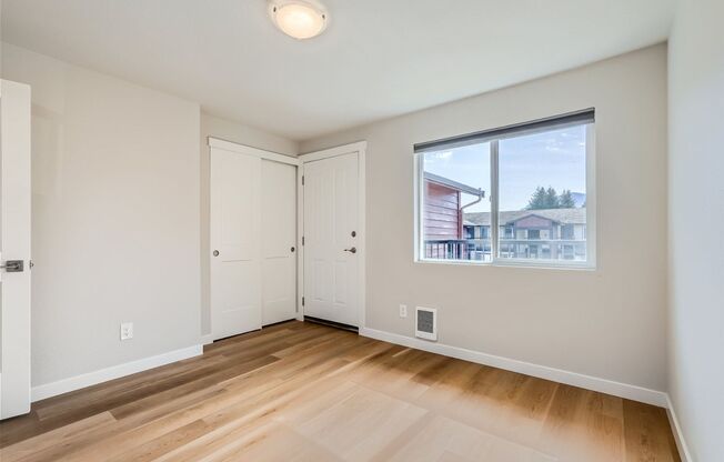 2 beds, 1.5 baths, 900 sqft, $2,195, Unit Unit 13