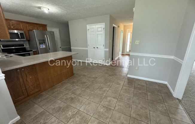 3 beds, 2.5 baths, $1,870