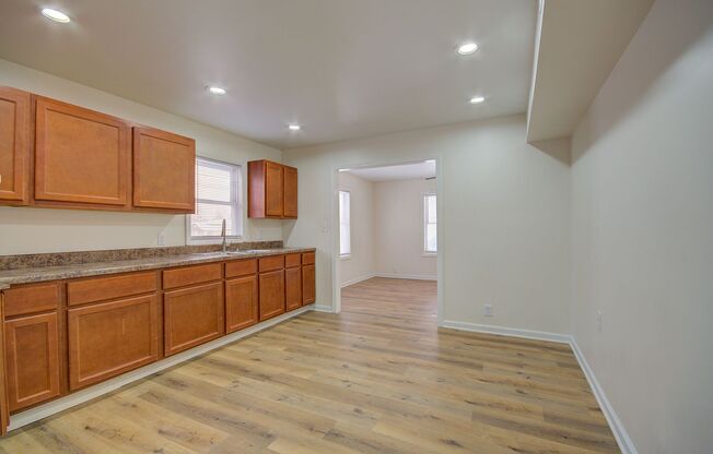 2 bd 1 ba home Crest Hill