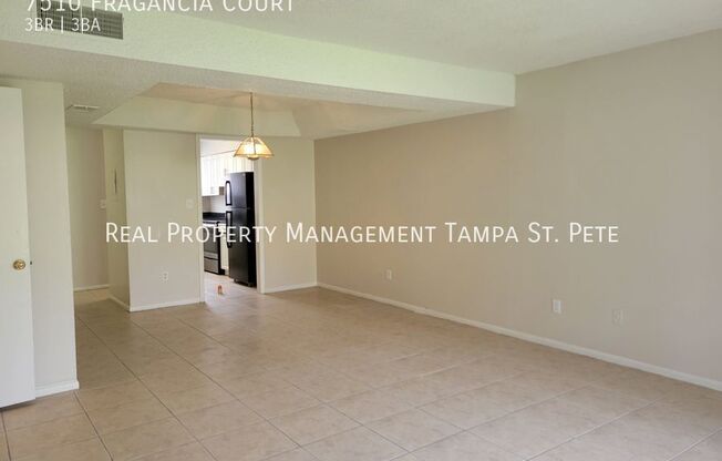 7510 FRAGANCIA CT