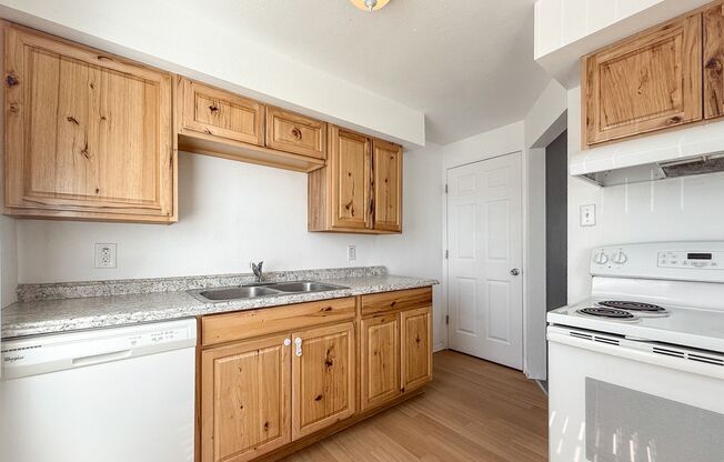 Sun Basin Apartments