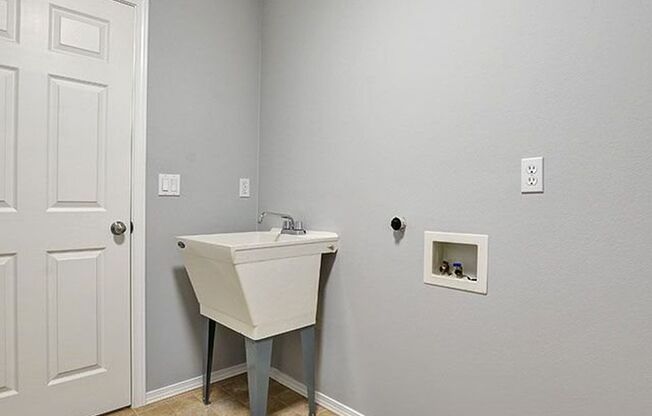 Beautiful 4 bedroom/2.5 bath Home in Newberg