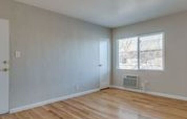 1 bed, 1 bath, 600 sqft, $1,345, Unit 734B MC