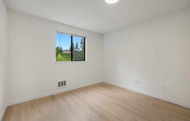 2 beds, 1 bath, 950 sqft, $1,895, Unit 408