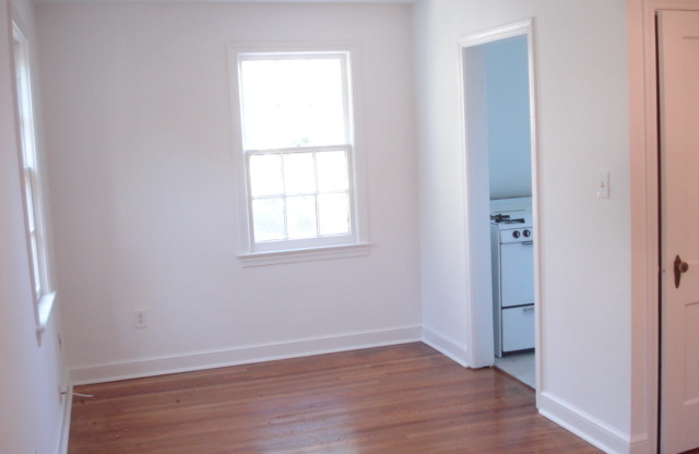 816 Greenwood Circle D&amp;G GROUP LLC