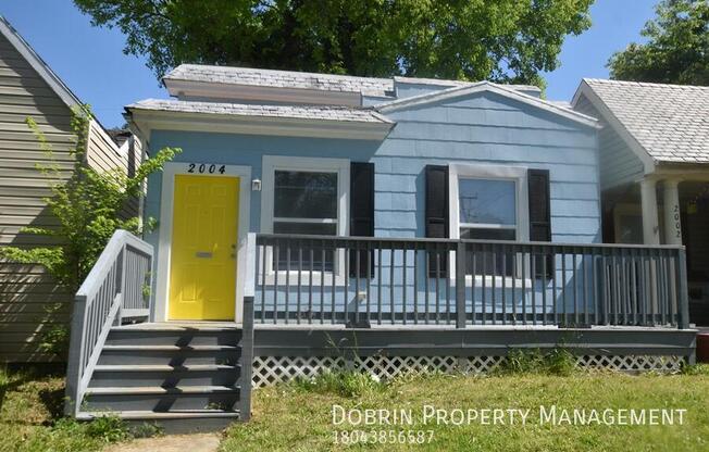 2004 MAPLEWOOD AVE