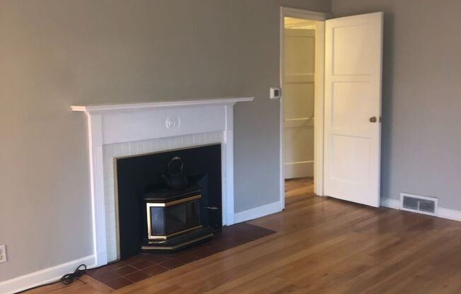 Location, Location!! Charming 4 bedroom 2 bath House in View Ridge, Across the street from Sandpoint Golf and County Club.