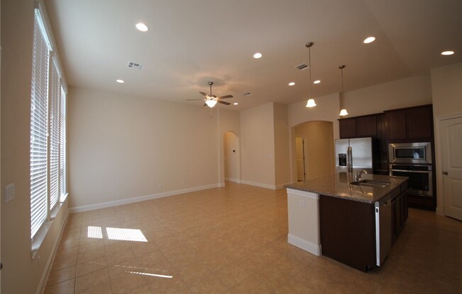 4504 BIG TREE TRL