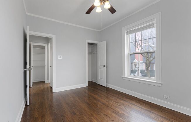 2 beds, 1 bath, 700 sqft, $2,450, Unit 1100-1st Floor