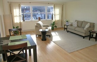 2 beds, 2 baths, 1,093 sqft, $3,700, Unit 906