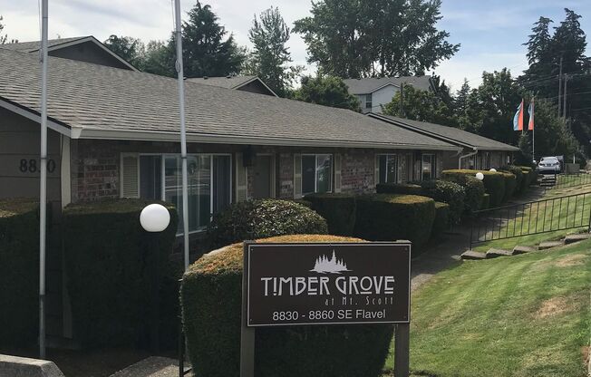 3 beds, 1 bath, 906 sqft, $1,849, Unit 15