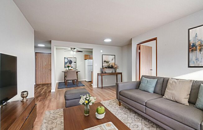 2 beds, 2 baths, 950 sqft, $1,199, Unit 227