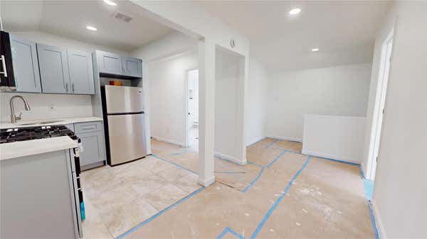 11415 MEXICO ST