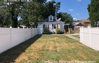 3 beds, 1 bath, $2,200