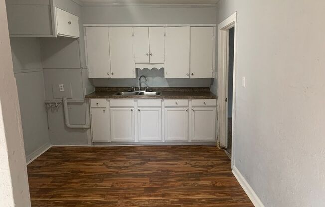 3 Bedroom 1 bathroom Home In Bossier City Near Casinos 1/2 Off First Month's Rent