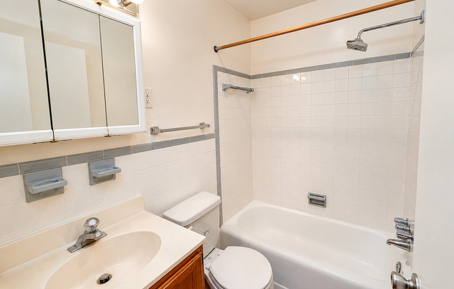 1 bed, 1 bath, 615 sqft, $1,695, Unit 206