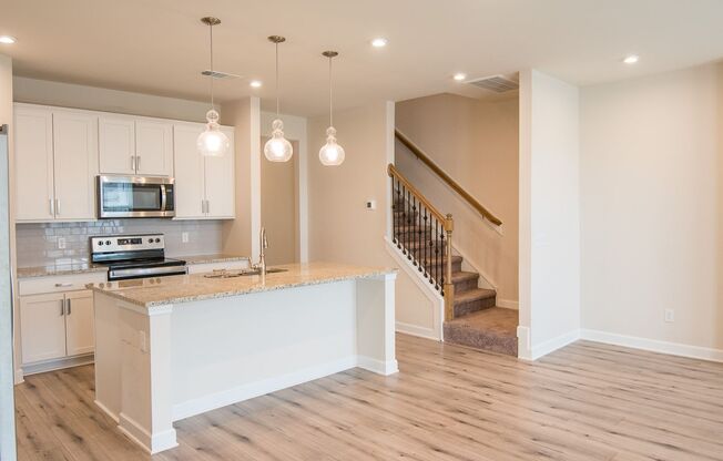 Beautiful Gallatin Townhome w/ Appliances!