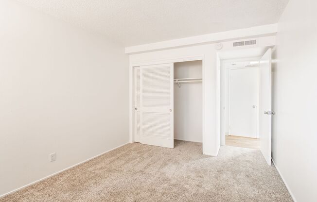 1 bed, 1 bath, 730 sqft, $1,540, Unit GC42