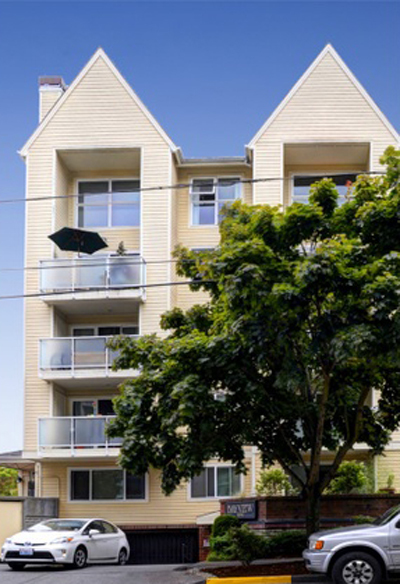 Great Apartment in the Heart of Ballard.