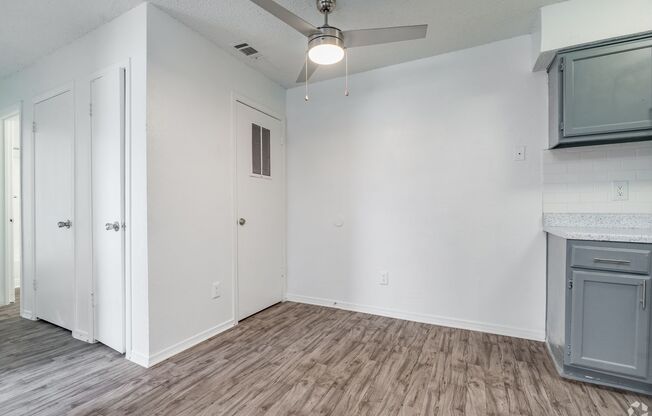 2 beds, 1 bath, 756 sqft, $899, Unit 1508