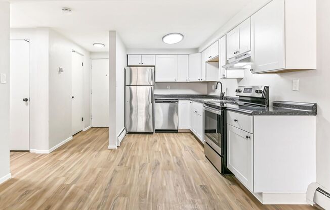 1 bed, 1 bath, 665 sqft, $1,450