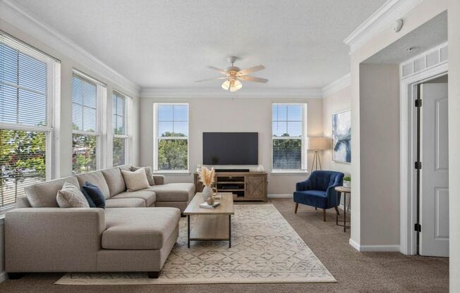 2 beds, 2 baths, $1,695, Unit # 455