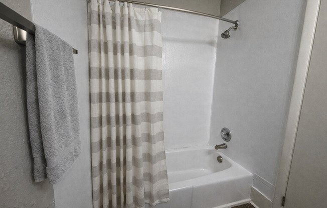 1 bed, 1 bath, 650 sqft, $1,150