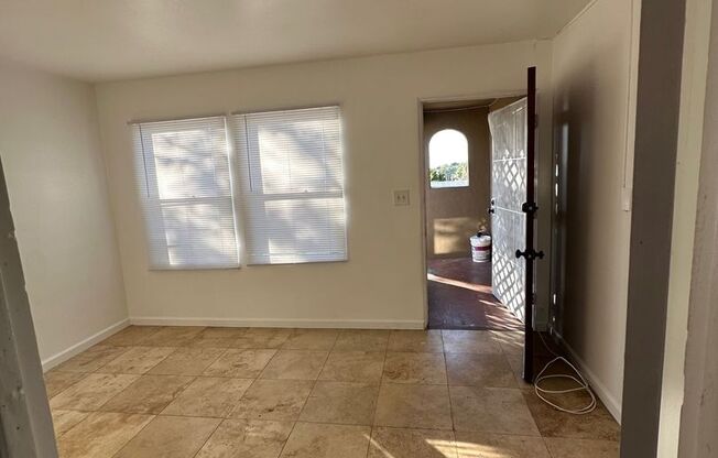 6719-21 Wunderlin Ave