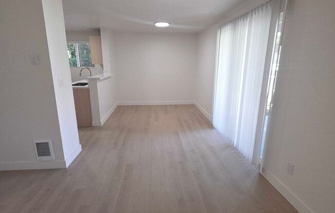 2 beds, 2 baths, 1,007 sqft, $2,150, Unit B303