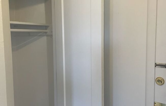 1 bed, 1 bath, 617 sqft, $1,850, Unit Wellington 502