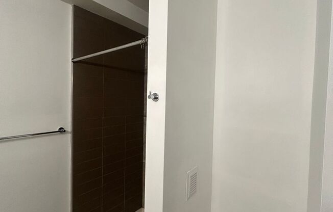 Studio, 1 bath, 244 sqft, $1,307, Unit 505