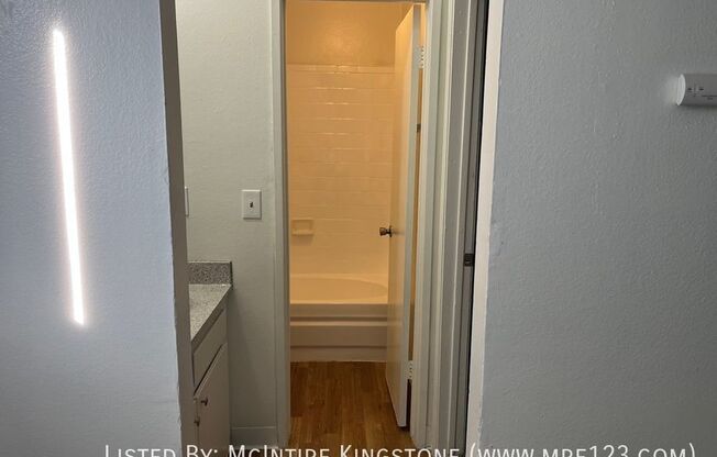 1 bed, 1 bath, 610 sqft, $1,795