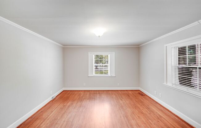 3 beds, 2 baths, 1,613 sqft, $2,900, Unit Unit 1