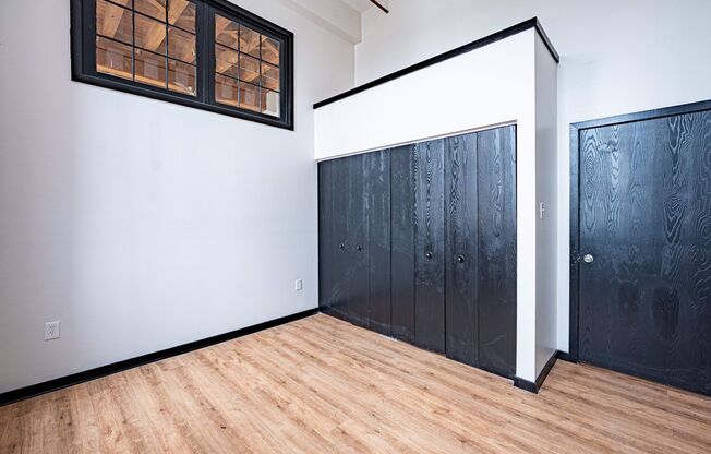 2 beds, 1 bath, 890 sqft, $1,475, Unit Apartment 108