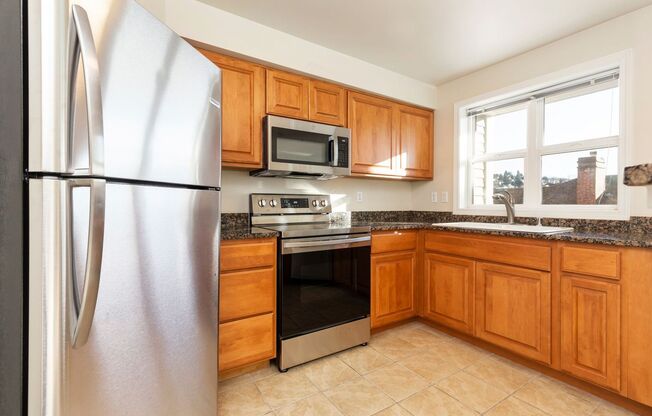 2 beds, 2 baths, 1,141 sqft, $2,545, Unit 407