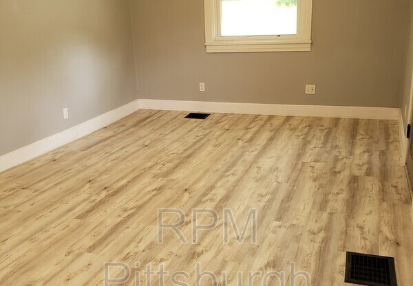 1529 LIME HOLW