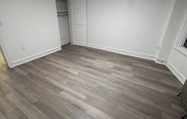 61 W LOGAN ST