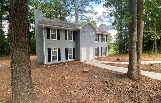 Oakwood Drive (Duplex - 2 Units)